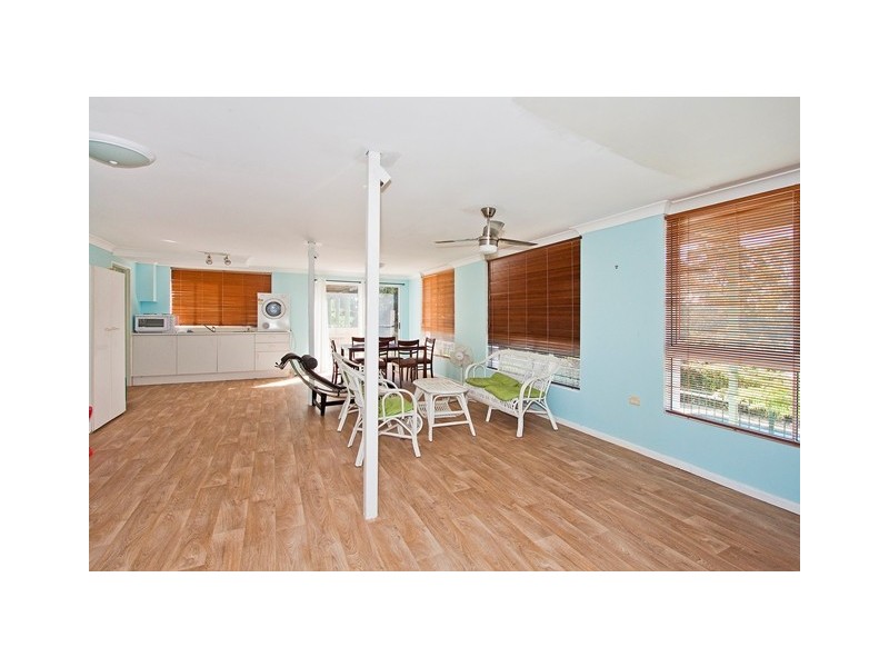 90 Lakeview Tce, Bilambil Heights NSW 2486