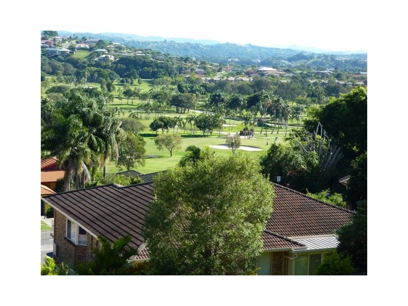 3 Castlecrag Ave, Banora Point NSW 2486