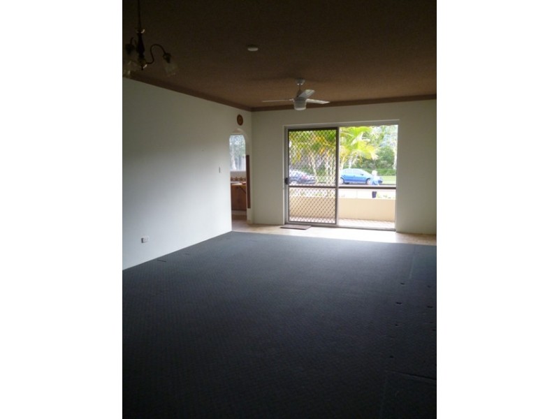 2/8 Solander ST, Tweed Heads NSW 2485