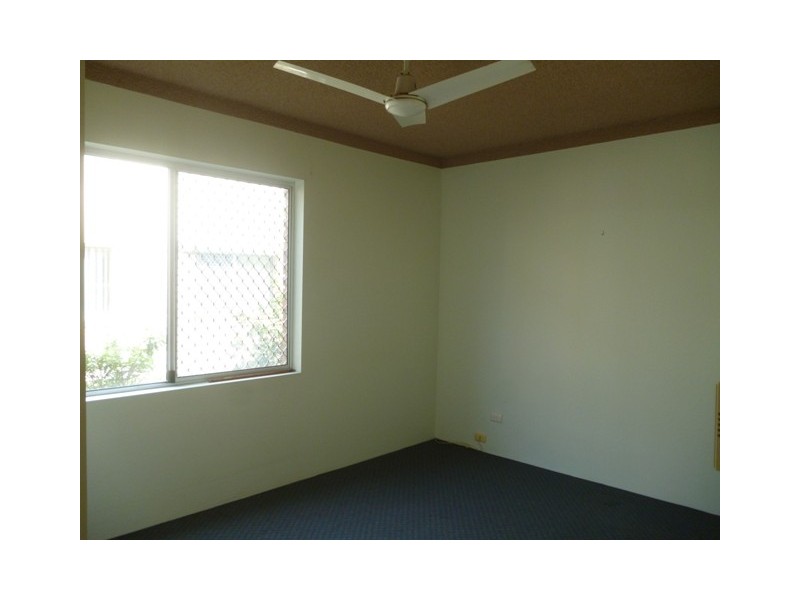 2/8 Solander ST, Tweed Heads NSW 2485