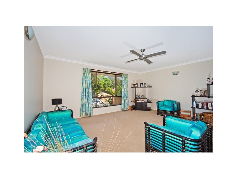 6 Toolona Ave, Banora Point NSW 2486
