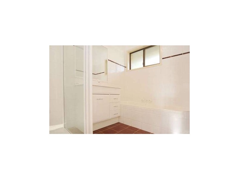 10 Cominan Ave, Banora Point NSW 2486