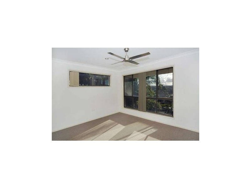 10 Cominan Ave, Banora Point NSW 2486