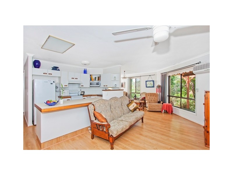 17 Elm Pl, Banora Point NSW 2486