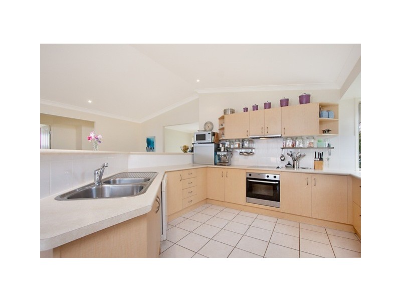 30 Bione Ave, Banora Point NSW 2486