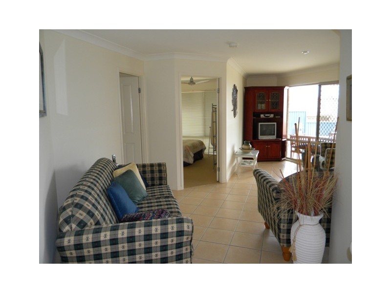 30 Bione Ave, Banora Point NSW 2486