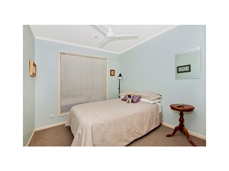 2 / 33 Foxhill Pl, Banora Point NSW 2486