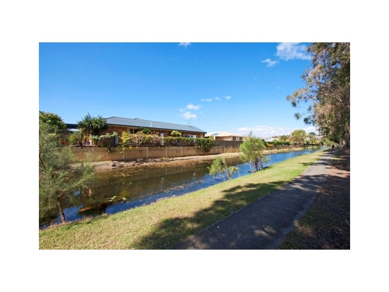 2 / 33 Foxhill Pl, Banora Point NSW 2486