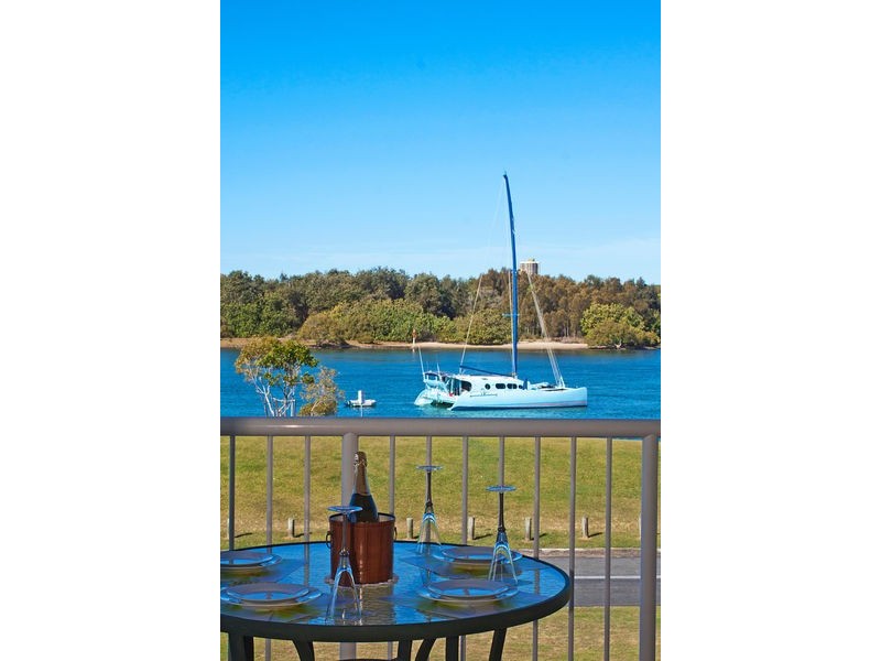 11/5 Quayside CT, Tweed Heads NSW 2485