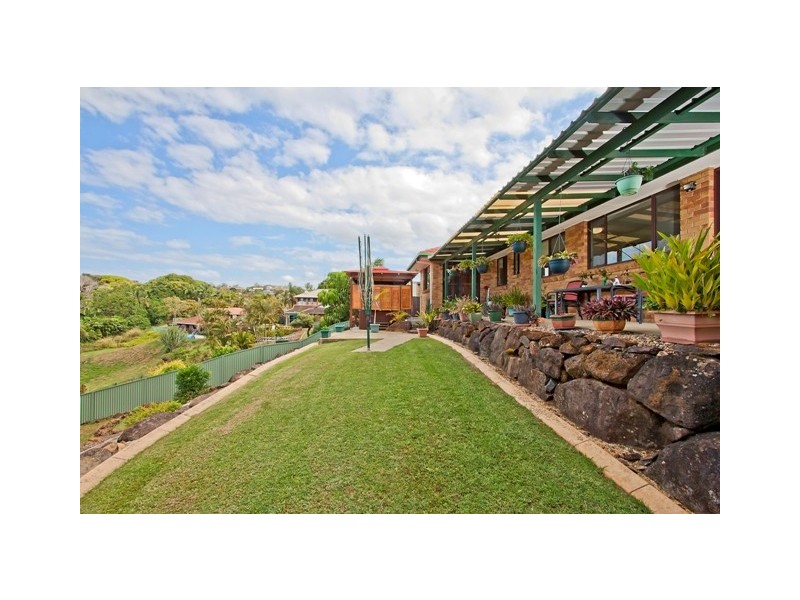 92 Ash Dr, Banora Point NSW 2486