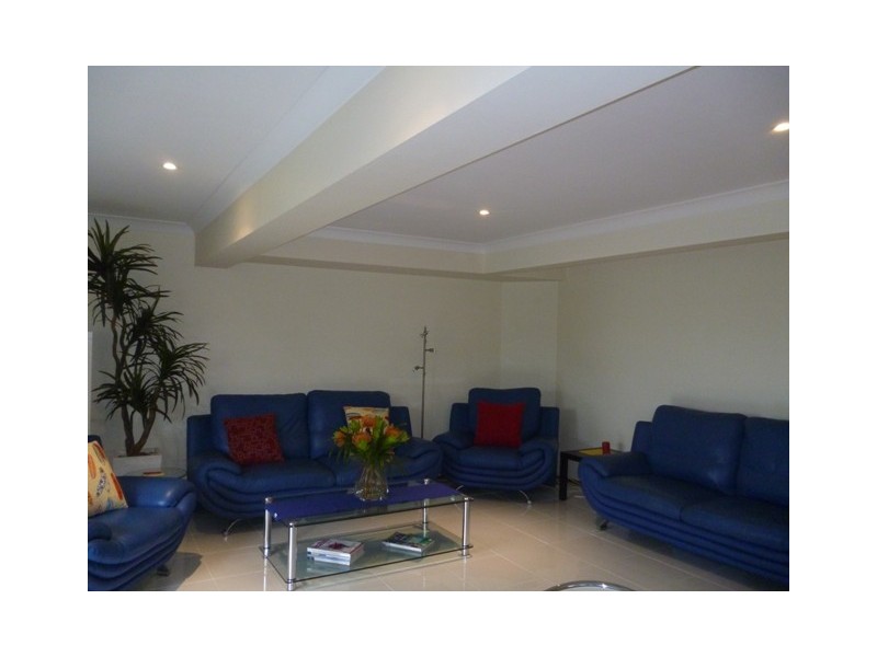 36 Tweed St, Coolangatta QLD 4225