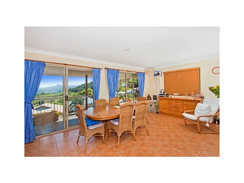 11 Vail Ct, Bilambil Heights NSW 2486
