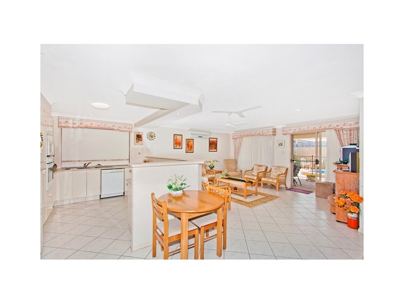 61 Franklin St, Banora Point NSW 2486