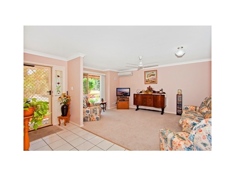 54 Honeymyrtle Dr, Banora Point NSW 2486