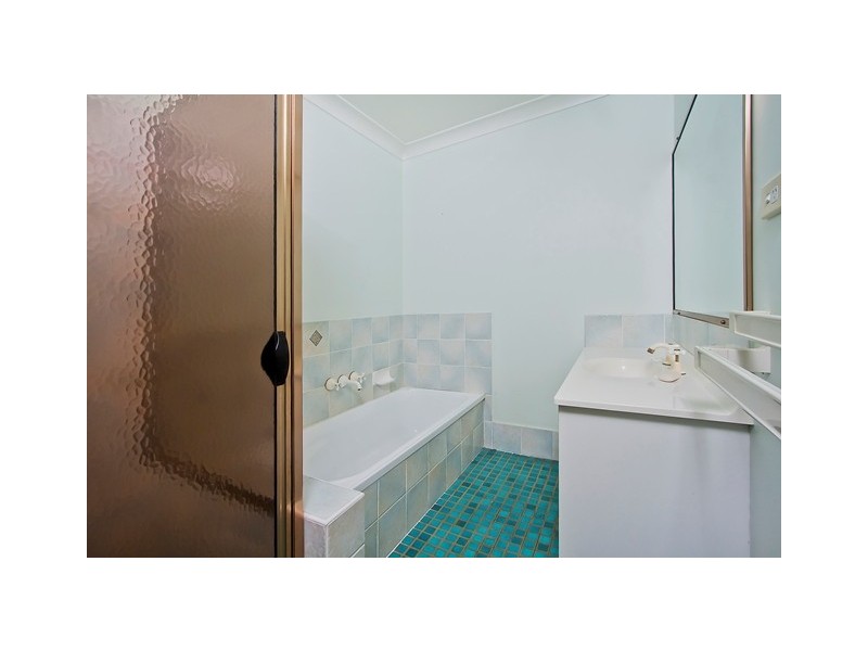 11 / 13 Parkland Pl, Banora Point NSW 2486
