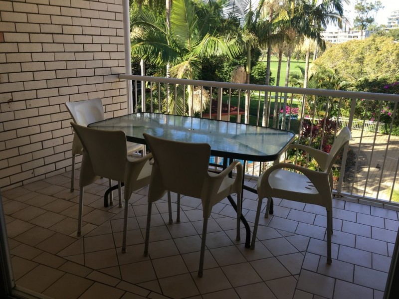 17/54 Dutton Street, Coolangatta QLD 4225