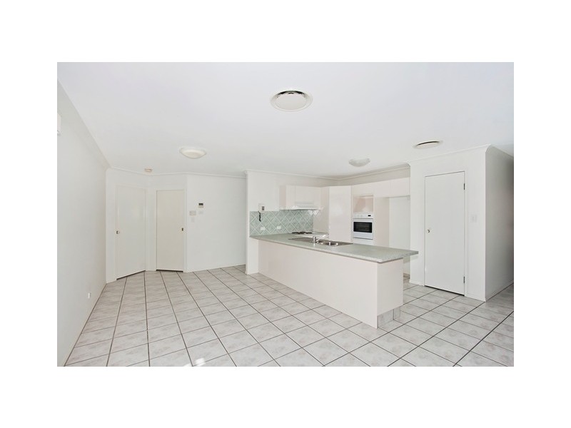 60 Winders Pl, Banora Point NSW 2486