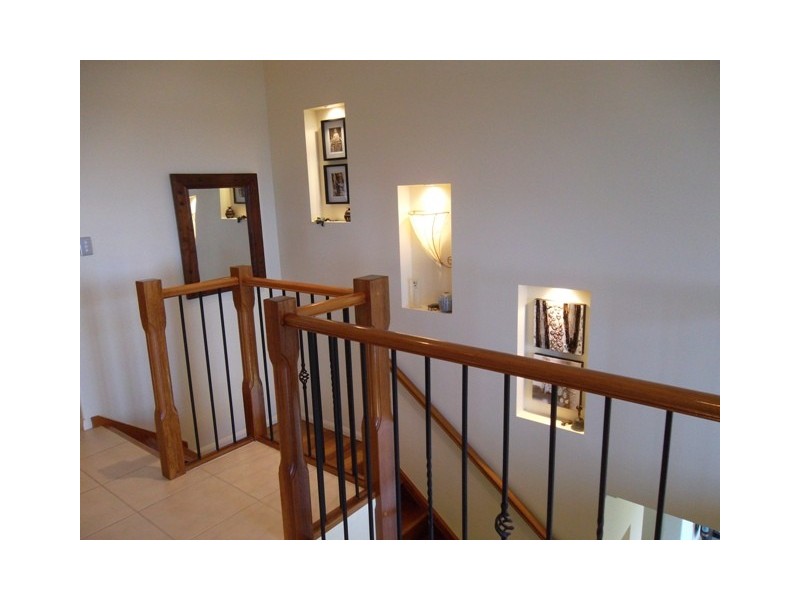 44 Kintyre Cres, Banora Point NSW 2486