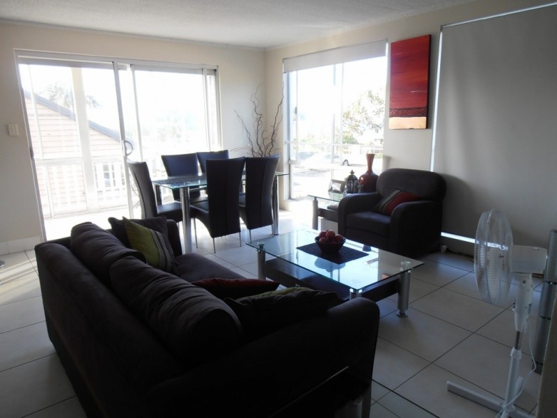 1 / 200 Pacific Parade, Bilinga QLD 4225