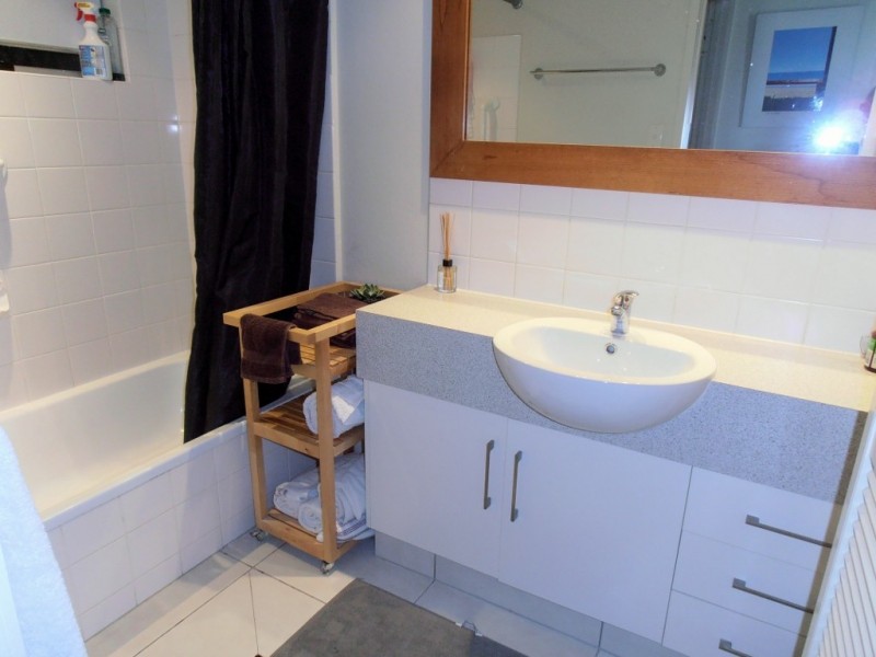 1 / 200 Pacific Parade, Bilinga QLD 4225