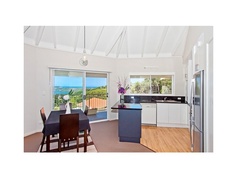 2 / 4 Simpson Dr, Bilambil Heights NSW 2486