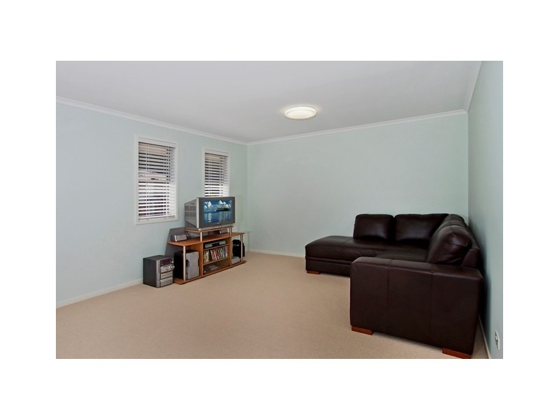 110 Botanical Cct, Banora Point NSW 2486