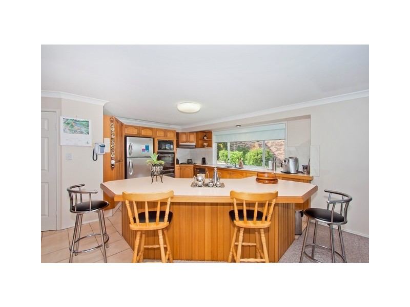 31 Castlecrag Ave, Banora Point NSW 2486