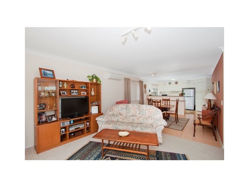 2/17 Franklin St, Banora Point NSW 2486