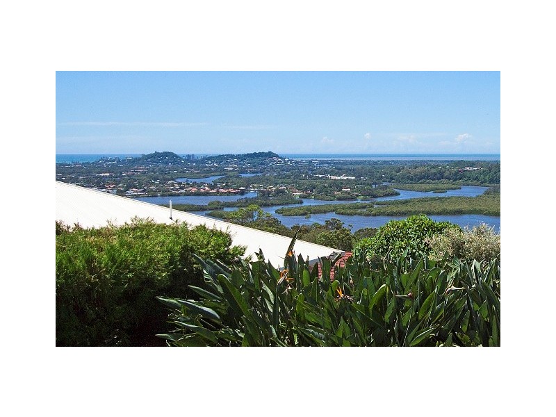 4 Diane Cres, Bilambil Heights NSW 2486