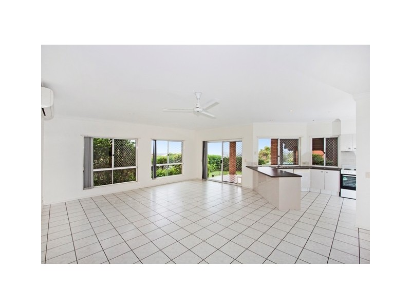 4 Diane Cres, Bilambil Heights NSW 2486