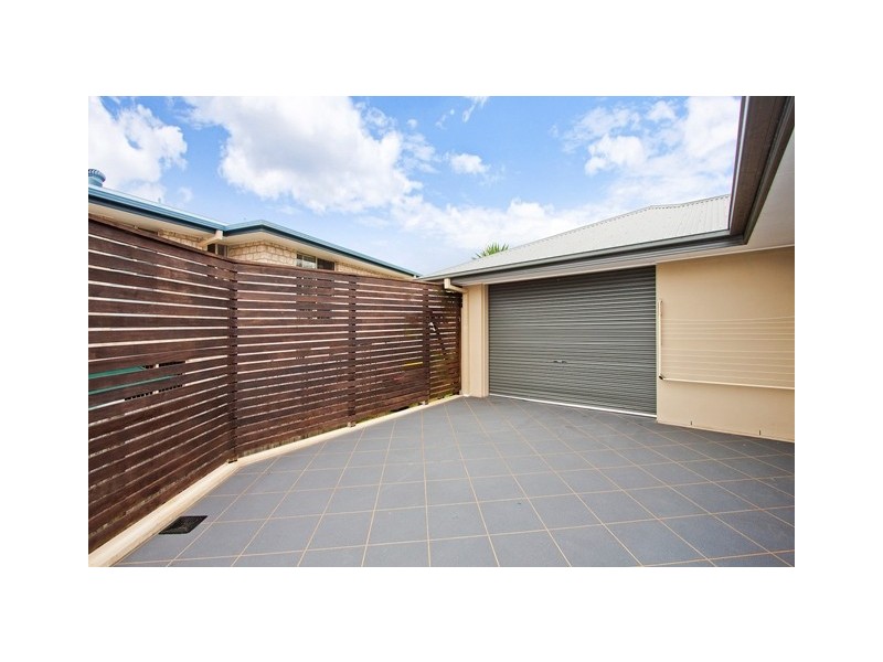 26 Buncrana Tce, Banora Point NSW 2486