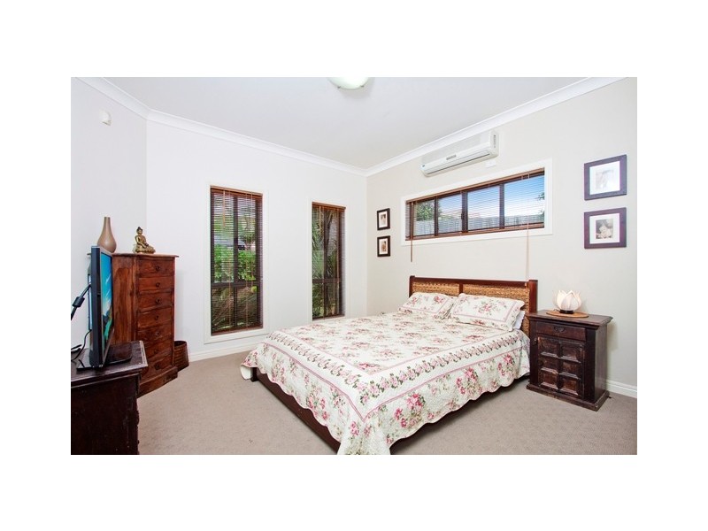 26 Buncrana Tce, Banora Point NSW 2486