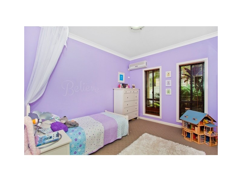 26 Buncrana Tce, Banora Point NSW 2486