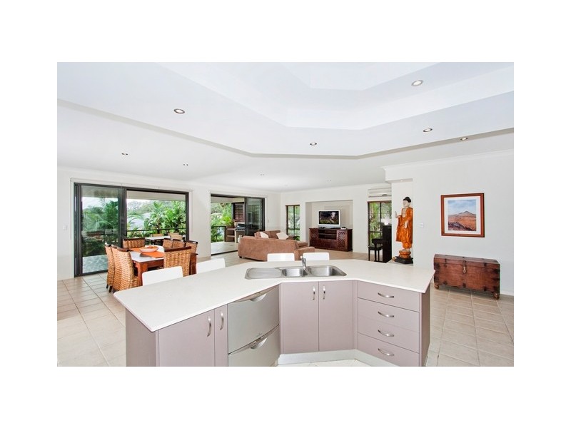 26 Buncrana Tce, Banora Point NSW 2486