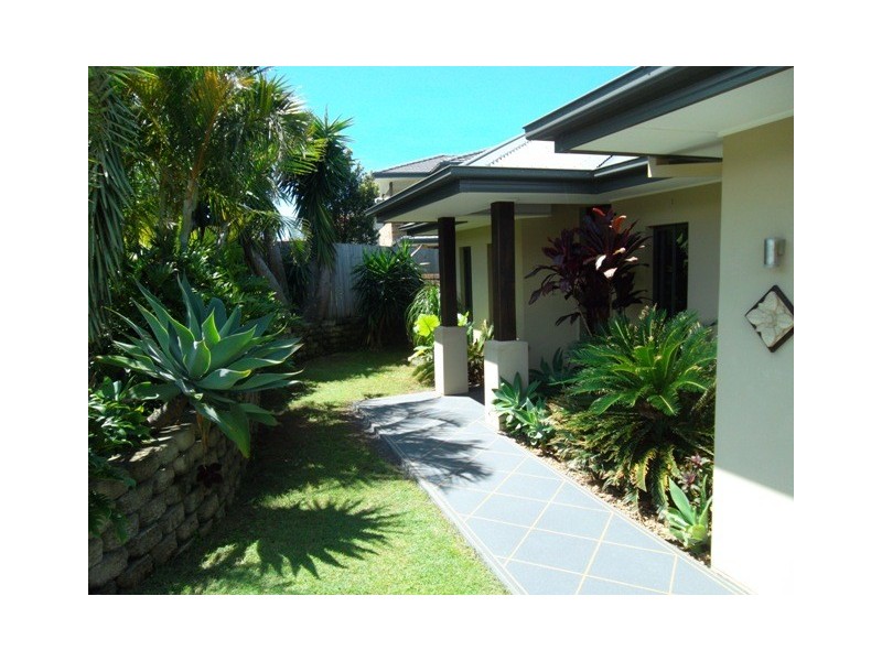 26 Buncrana Tce, Banora Point NSW 2486