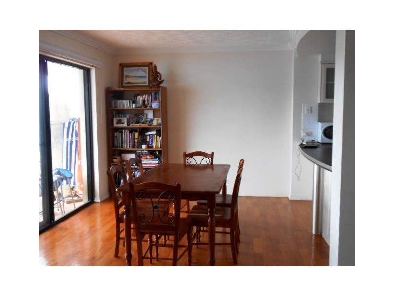 18/62 Garrick Street, Coolangatta QLD 4225