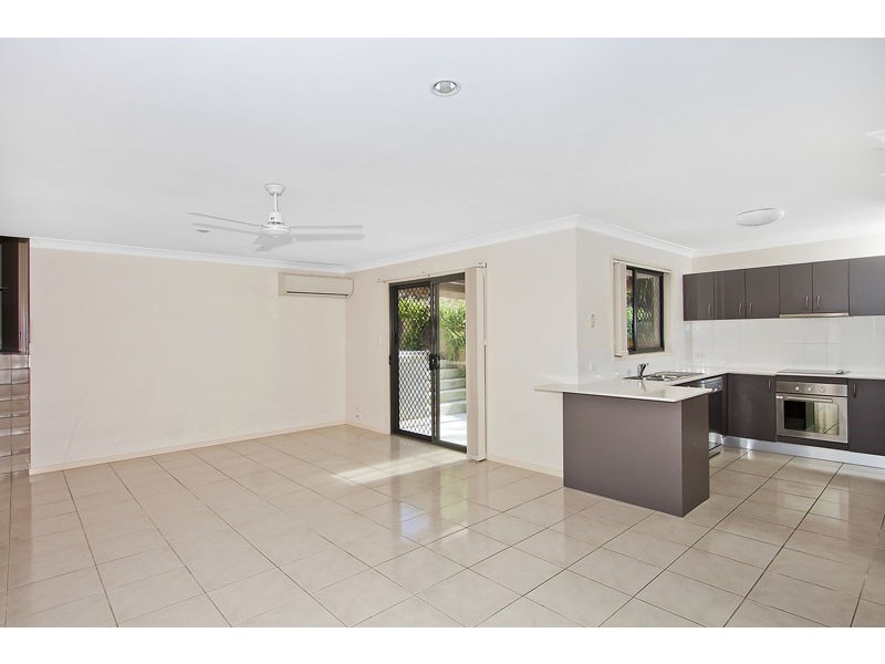 22 Glauca St, Burleigh Heads QLD 4220