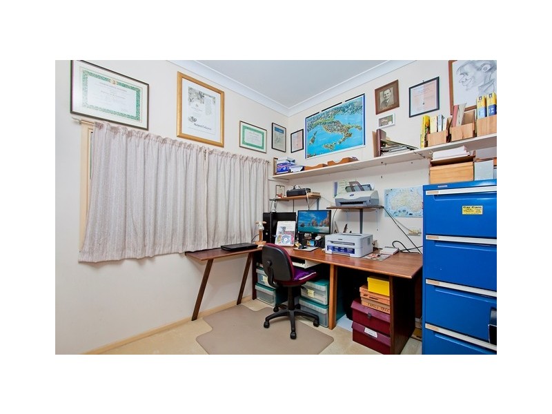 2 Lakeview Pde, Tweed Heads South NSW 2486