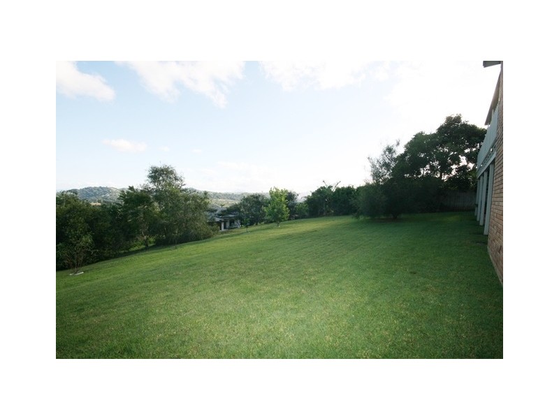 22 Snowgum Dr, Bilambil Heights NSW 2486