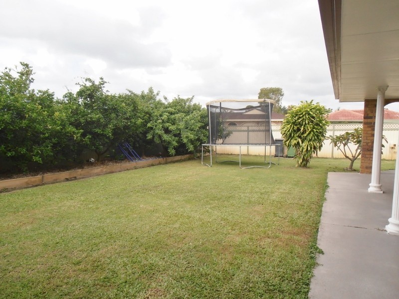 15 Carolina Cl, Elanora QLD 4221
