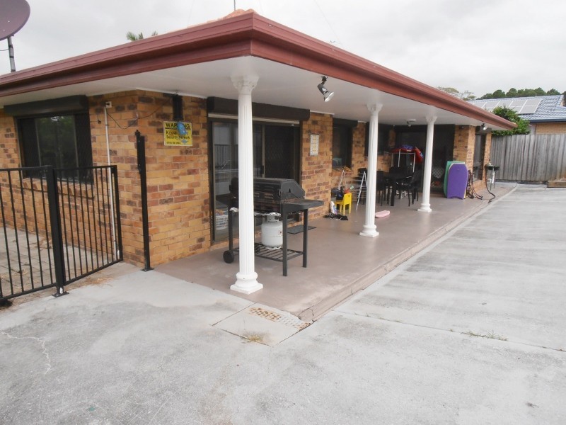 15 Carolina Cl, Elanora QLD 4221