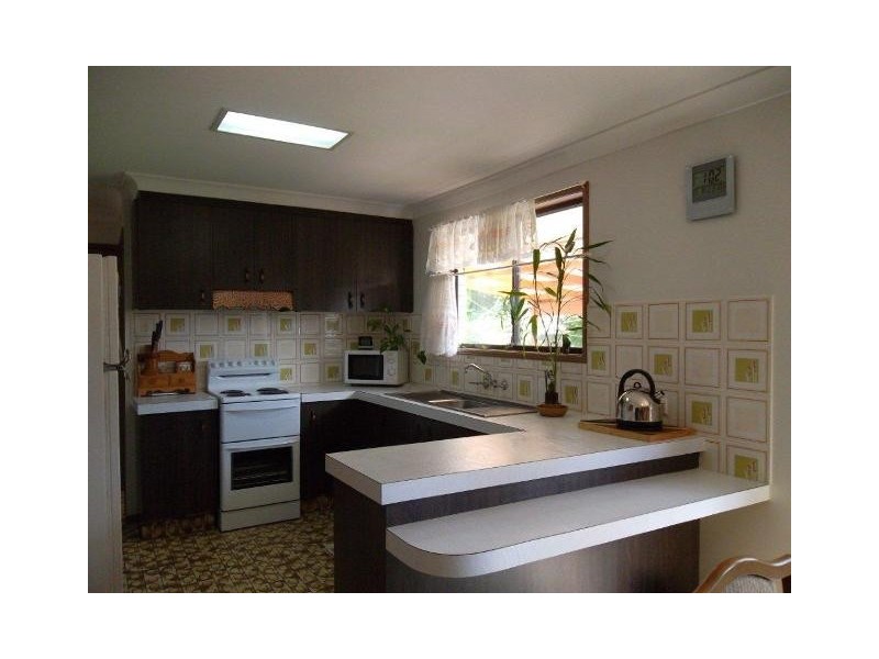 8 Sunset Boulevard, Tweed Heads West NSW 2485