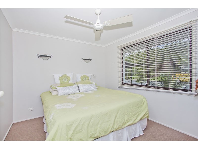 78 Saffron St, Elanora QLD 4221