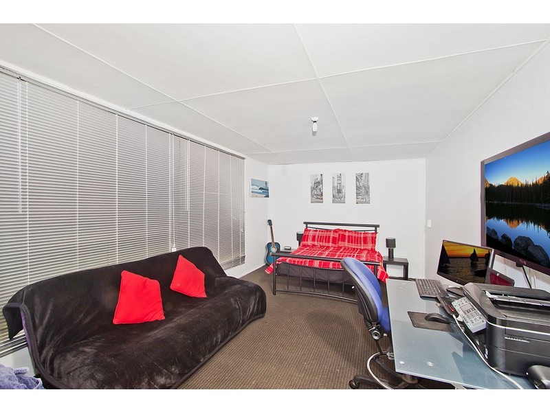 78 Saffron St, Elanora QLD 4221