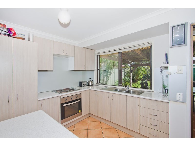 78 Saffron St, Elanora QLD 4221