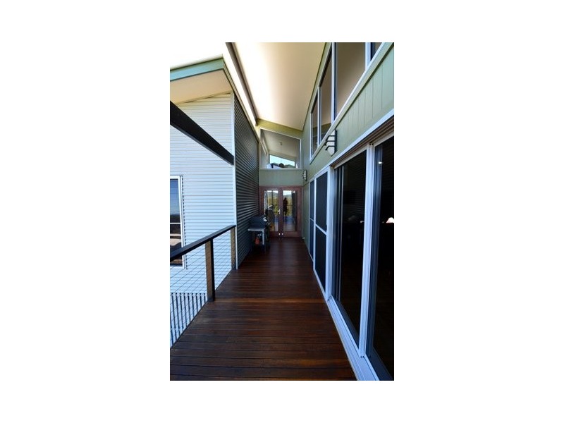 18 Euodia Ave, Pottsville NSW 2489