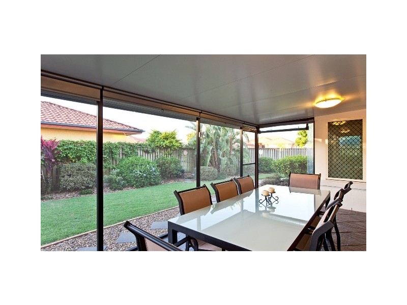 1 New Farm Place, Banora Point NSW 2486