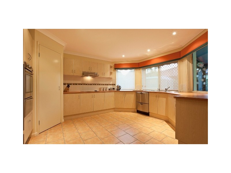 1 New Farm Place, Banora Point NSW 2486