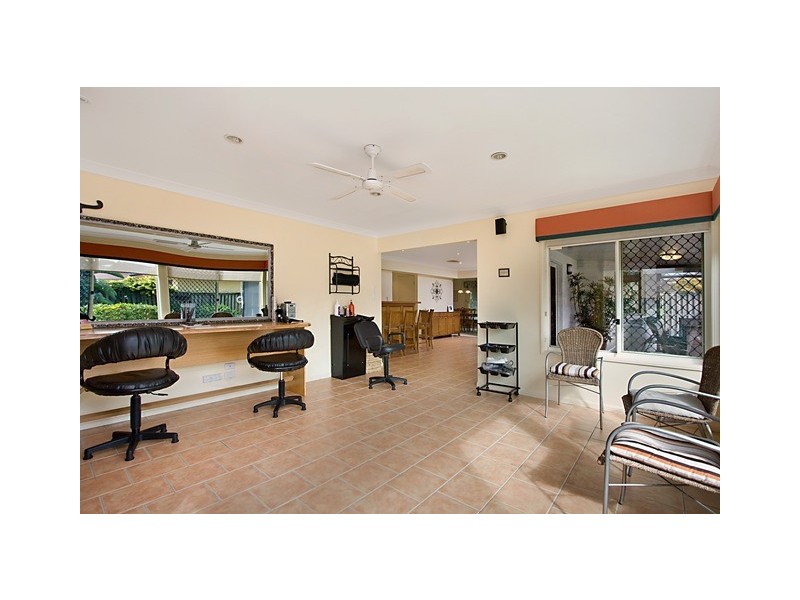 1 New Farm Place, Banora Point NSW 2486