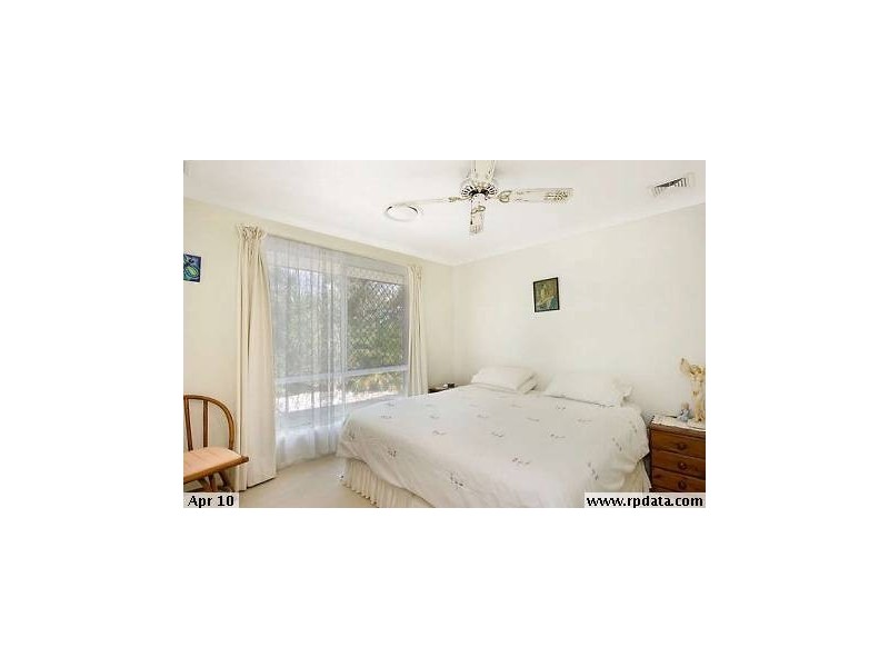 2 Mariners Crescent, Banora Point NSW 2486